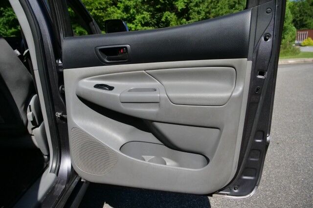 2014 Toyota Tacoma PreRunner / Extra Value Package / Entune Audio! High Point NC