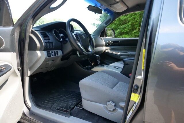 2014 Toyota Tacoma PreRunner / Extra Value Package / Entune Audio! High Point NC