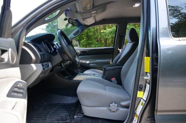 2014 Toyota Tacoma PreRunner / Extra Value Package / Entune Audio! High Point NC