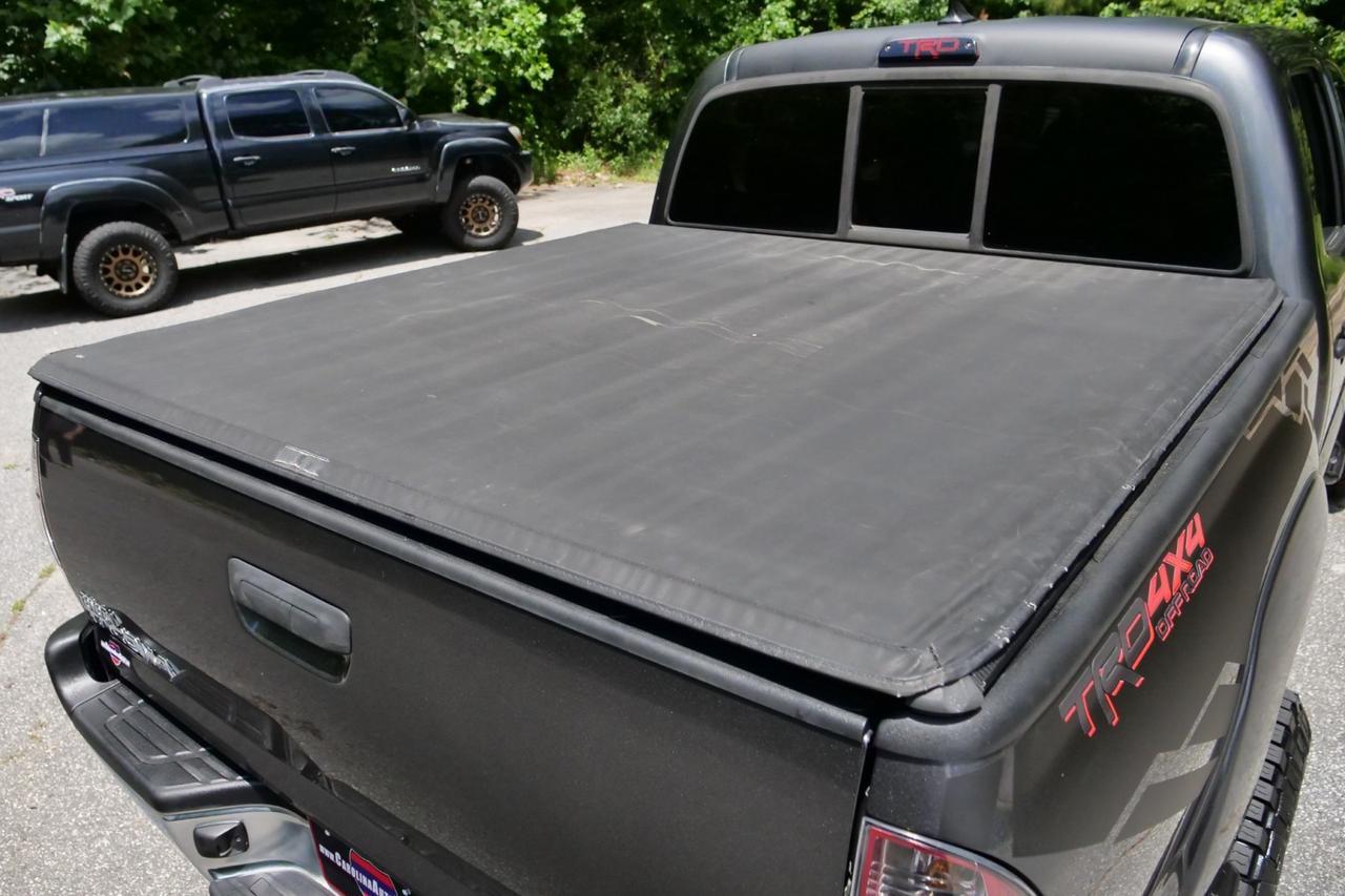 2014 Toyota Tacoma PreRunner / Tow Package / Entune Audio / V6! Lincolnton NC