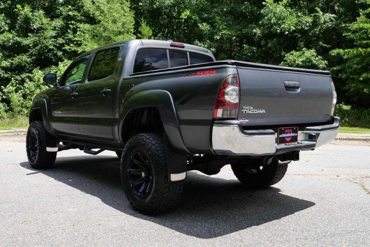2014 Toyota Tacoma PreRunner / Tow Package / Entune Audio / V6! Lincolnton NC