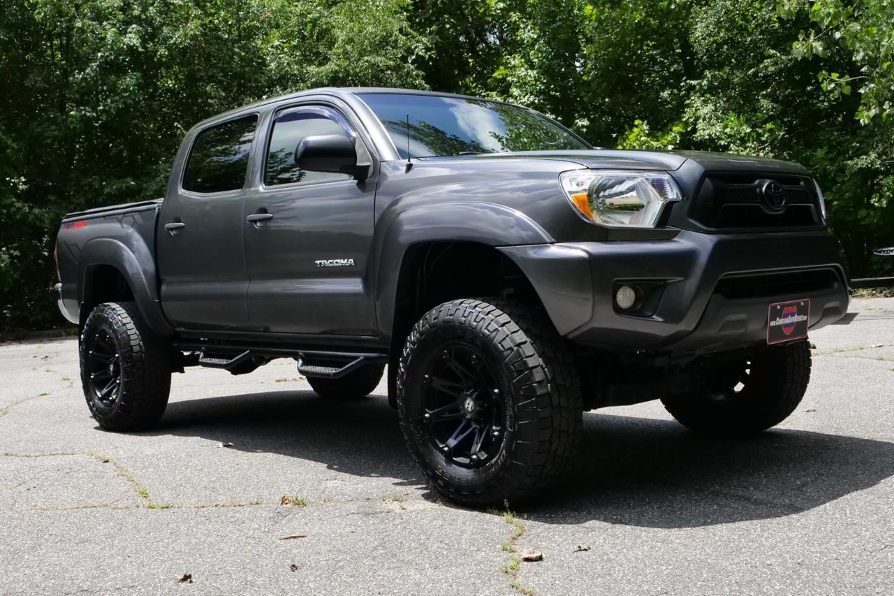 2014 Toyota Tacoma PreRunner / Tow Package / Entune Audio / V6! Lincolnton NC