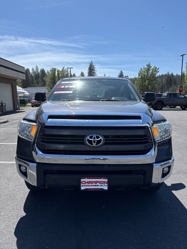 2014 Toyota Tundra 4WD Truck SR5