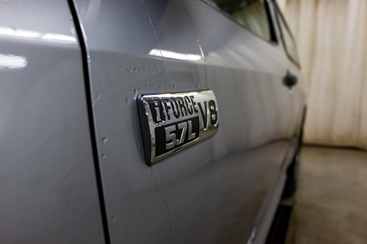 2014 Toyota Tundra 4x4 Regular Cab SR5 Longbox Red Deer AB