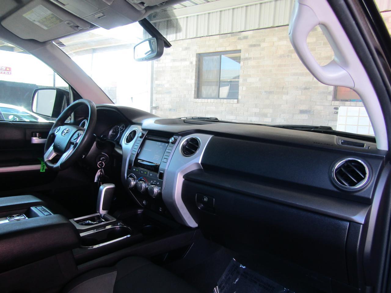 2014 Toyota Tundra CrewMax 4.6L V8 6-Spd AT SR5 (Natl) Grand Prairie TX