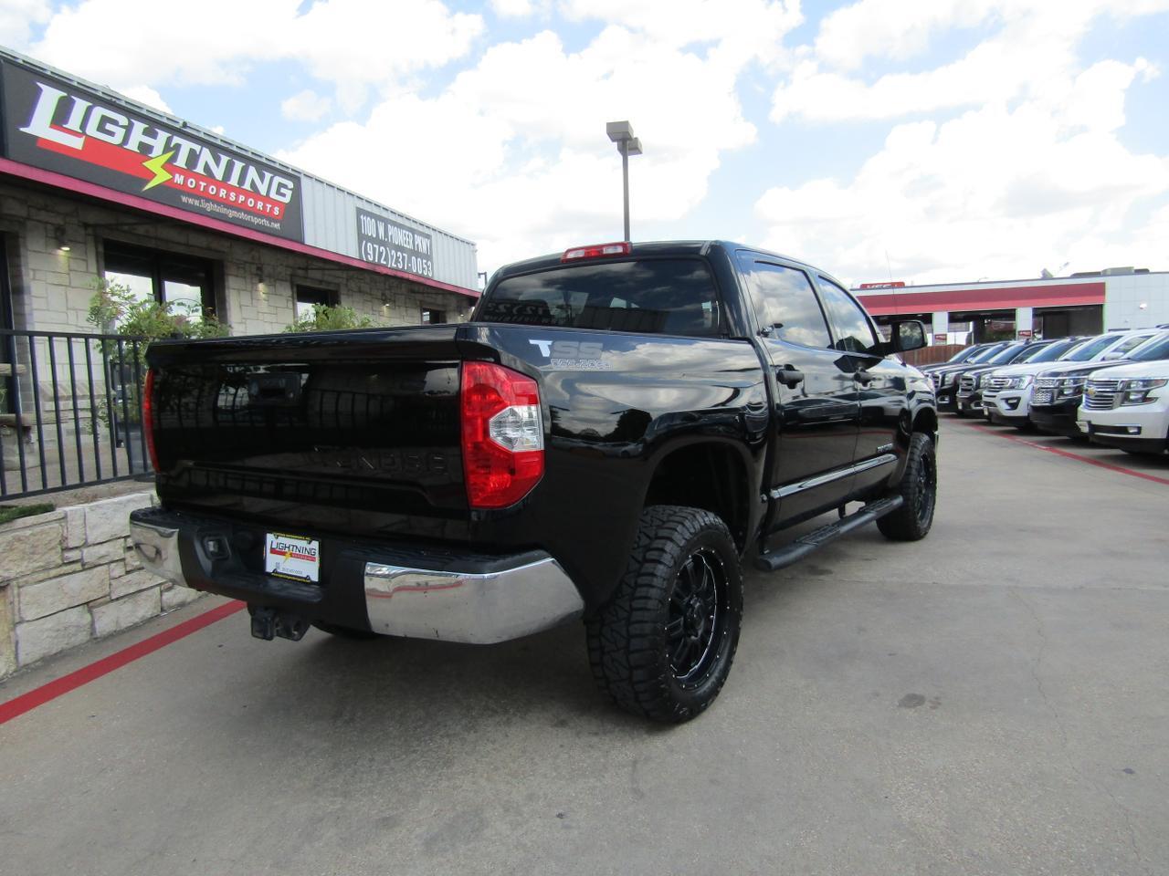 2014 Toyota Tundra CrewMax 4.6L V8 6-Spd AT SR5 (Natl) Grand Prairie TX