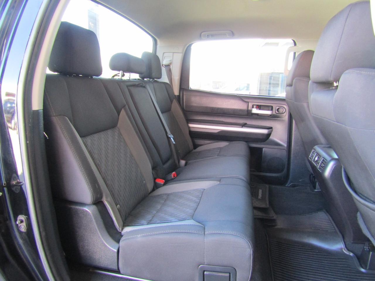 2014 Toyota Tundra CrewMax 4.6L V8 6-Spd AT SR5 (Natl) Grand Prairie TX