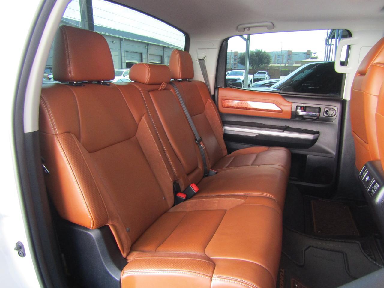 2014 Toyota Tundra CrewMax 5.7L FFV V8 6-Spd AT Platinum (Natl) Grand Prairie TX
