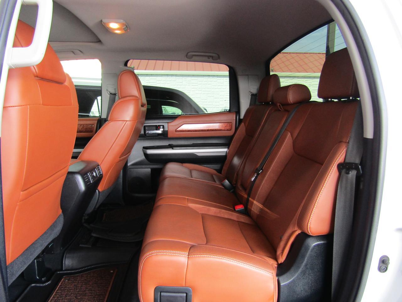 2014 Toyota Tundra CrewMax 5.7L FFV V8 6-Spd AT Platinum (Natl) Grand Prairie TX