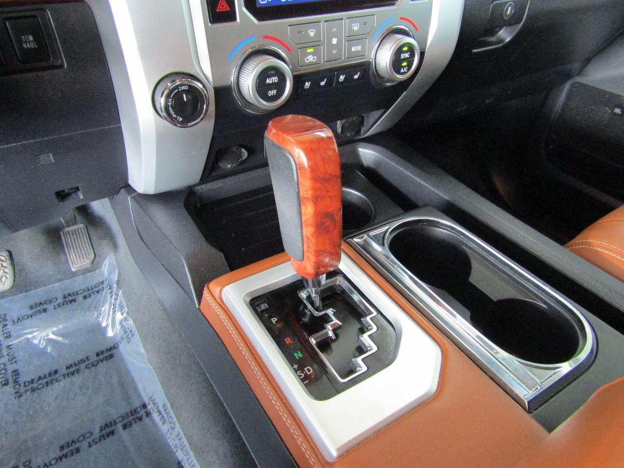 2014 Toyota Tundra CrewMax 5.7L FFV V8 6-Spd AT Platinum (Natl) Grand Prairie TX