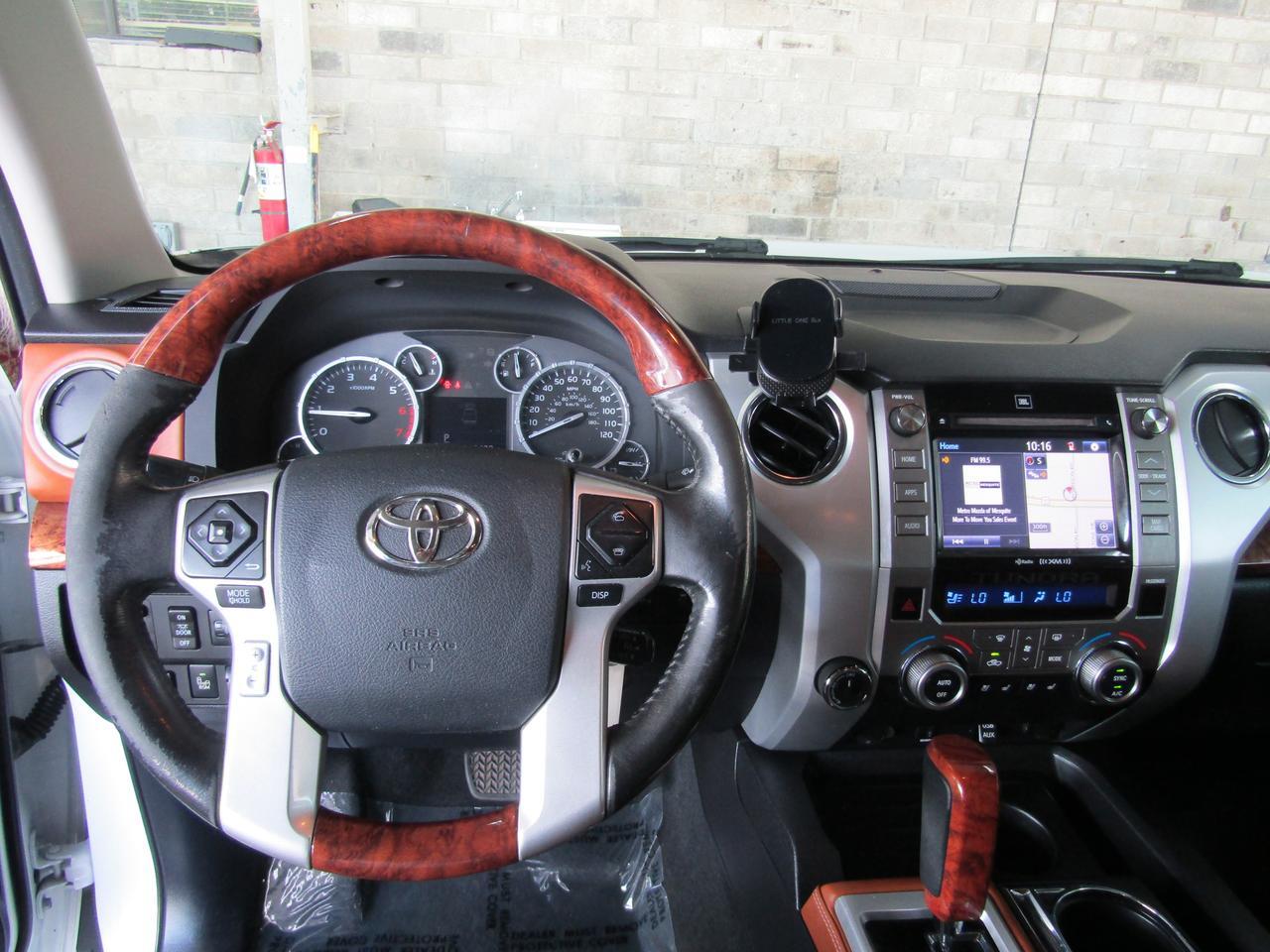 2014 Toyota Tundra CrewMax 5.7L FFV V8 6-Spd AT Platinum (Natl) Grand Prairie TX