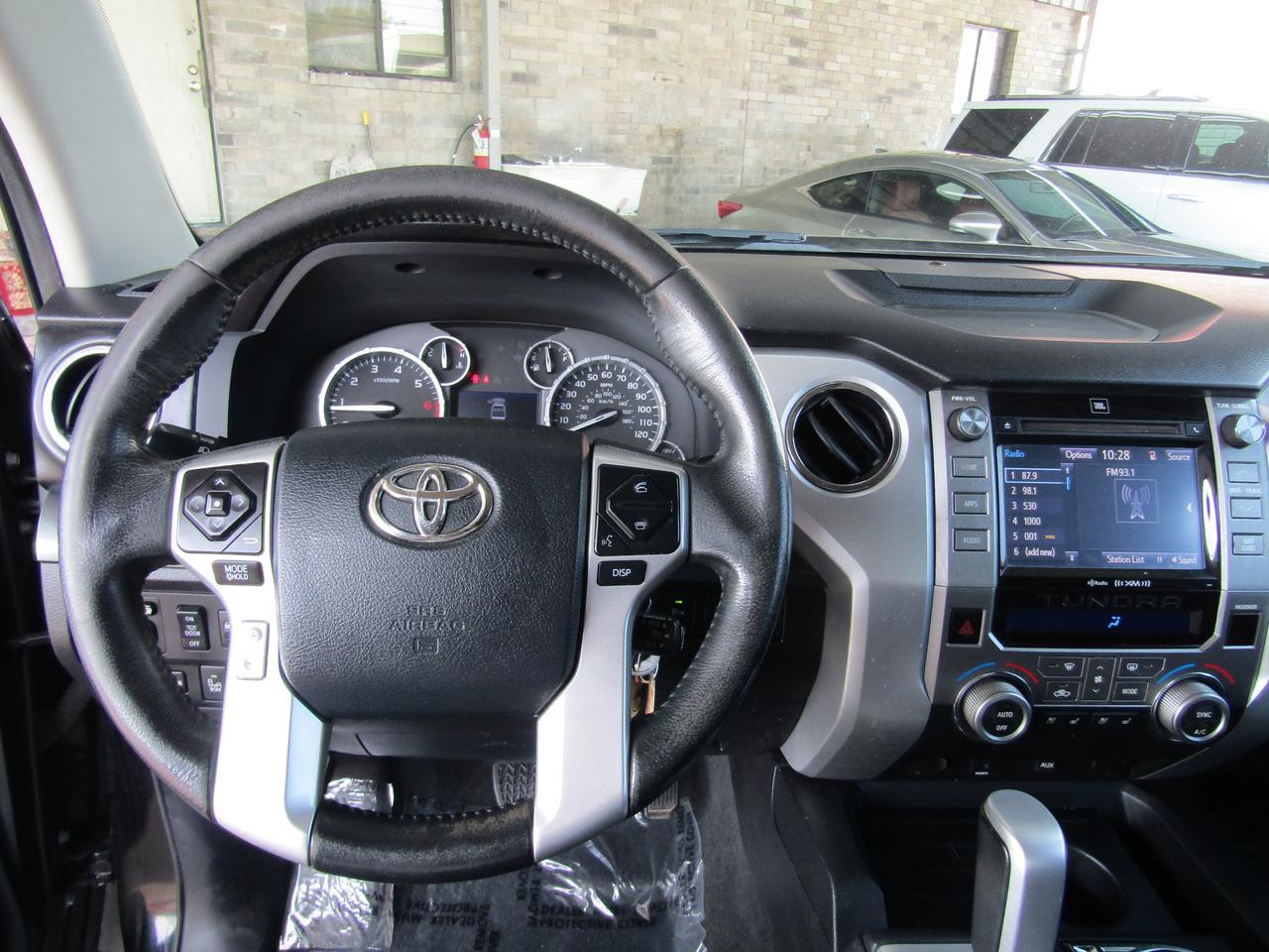 2014 Toyota Tundra CrewMax 5.7L V8 6-Spd AT 1794 (Natl) Grand Prairie TX