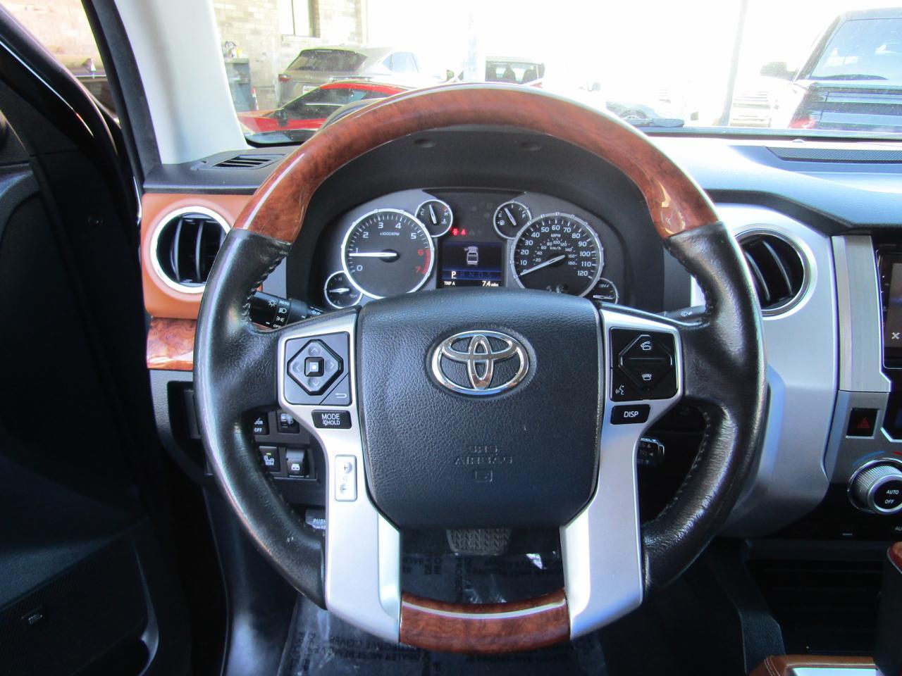 2014 Toyota Tundra CrewMax 5.7L V8 6-Spd AT 1794 (Natl) Grand Prairie TX