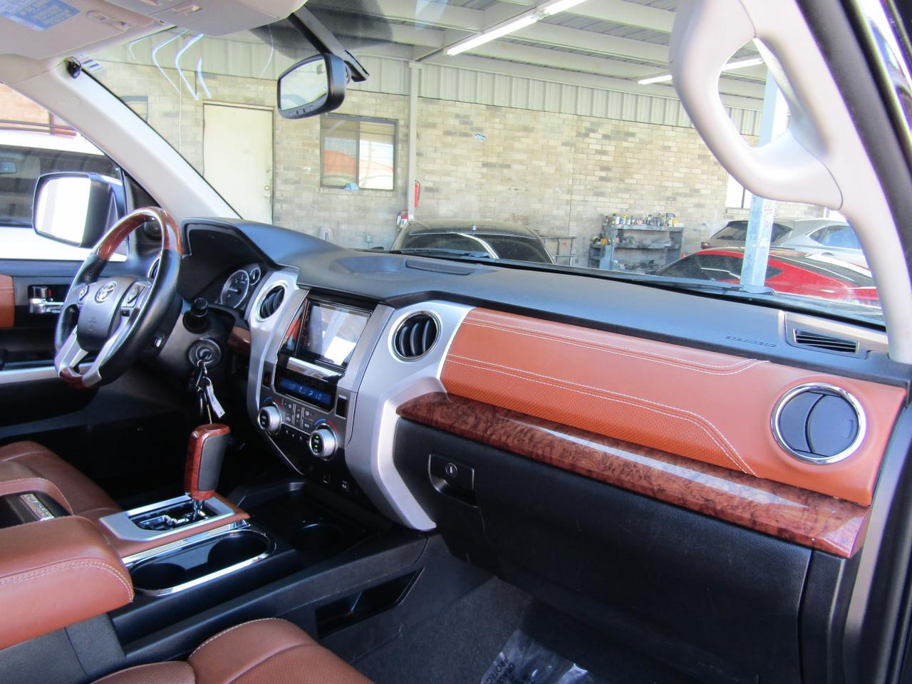 2014 Toyota Tundra CrewMax 5.7L V8 6-Spd AT 1794 (Natl) Grand Prairie TX