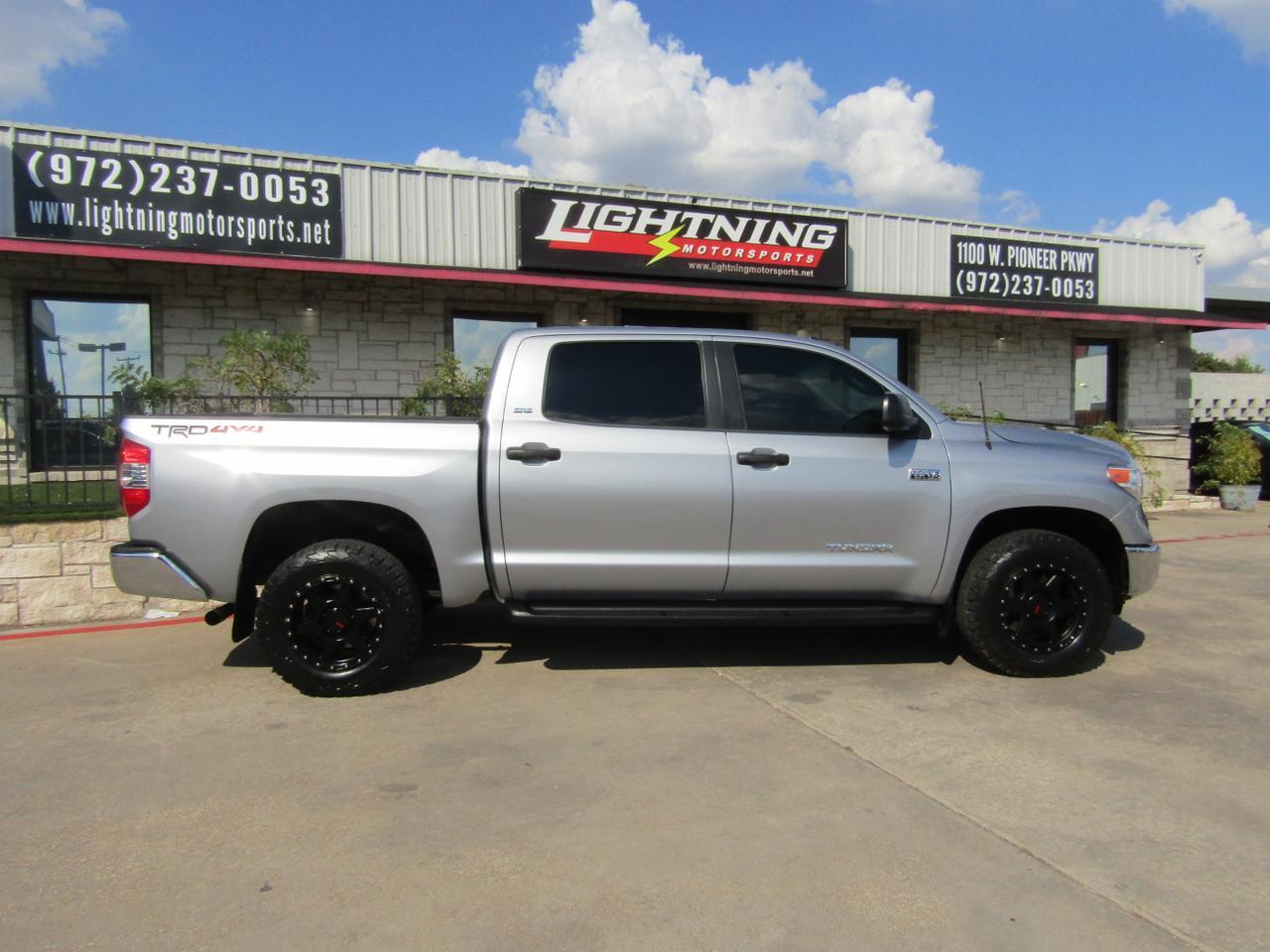 2014 Toyota Tundra CrewMax 5.7L V8 6-Spd AT SR5 (Natl) Grand Prairie TX