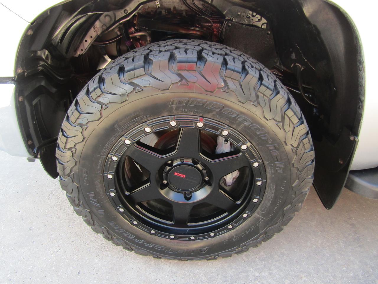 2014 Toyota Tundra CrewMax 5.7L V8 6-Spd AT SR5 (Natl) Grand Prairie TX