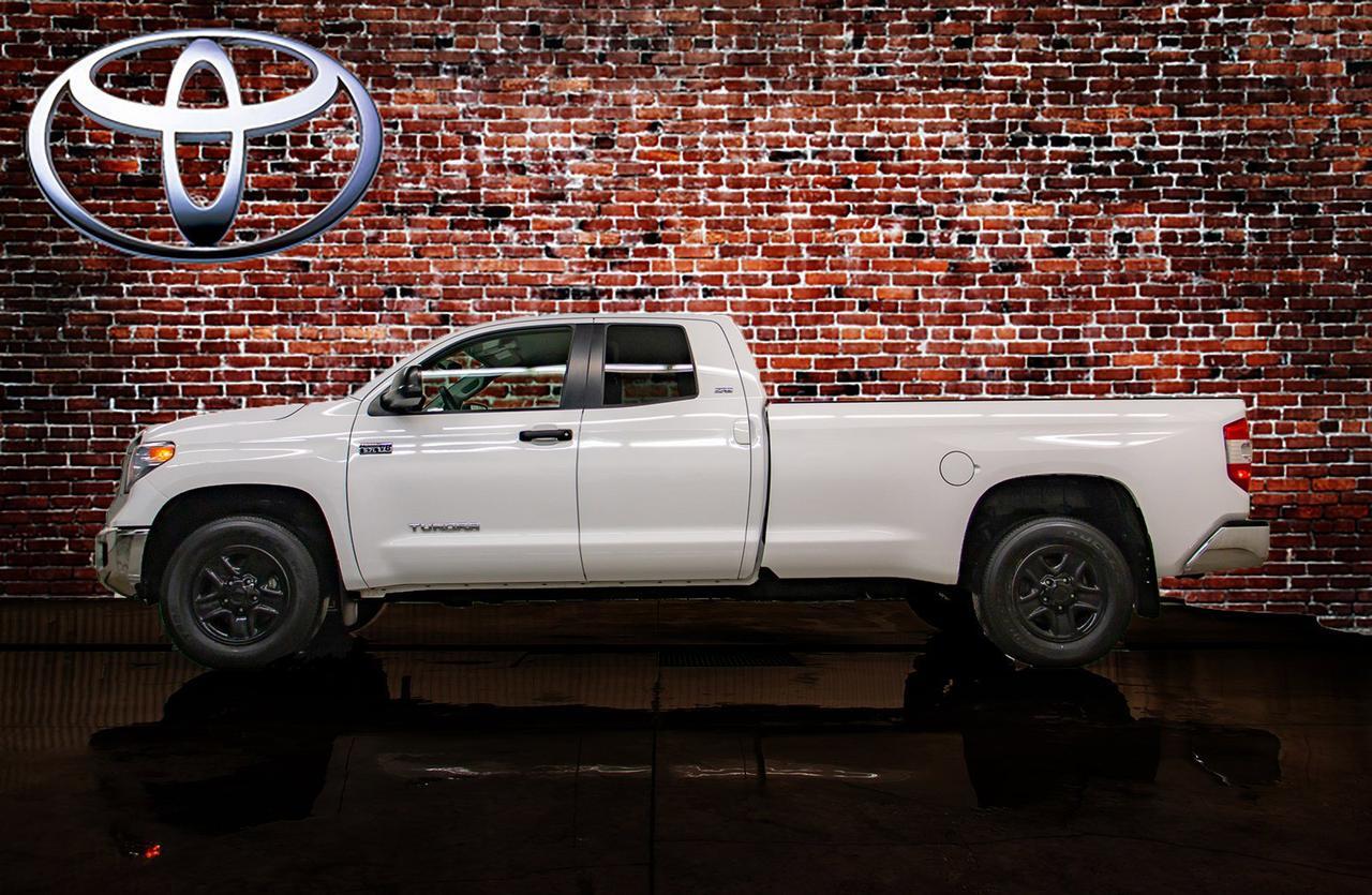 2014 Toyota Tundra SR