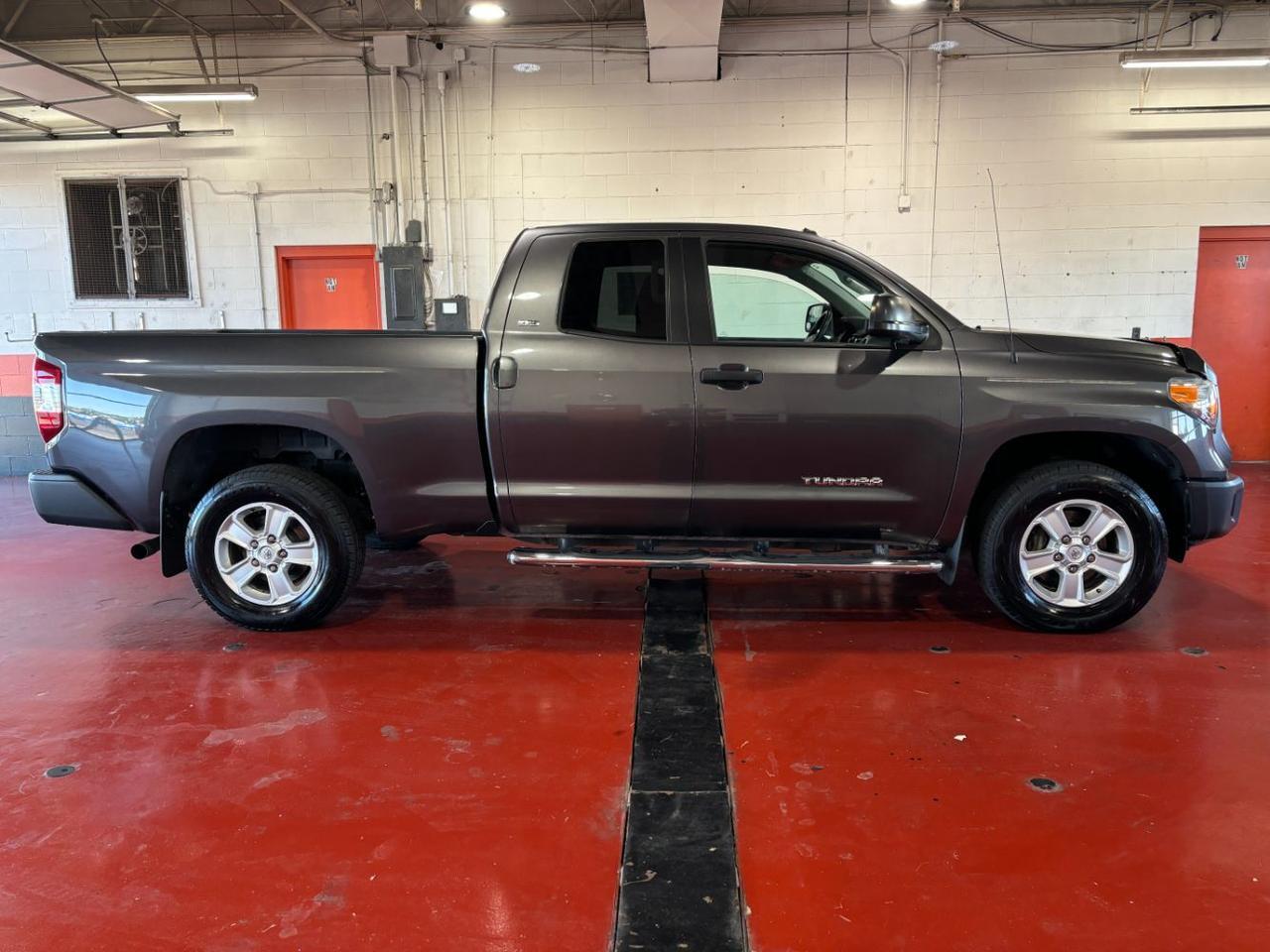 2014 Toyota Tundra SR5 5.7L V8 Franklin OH