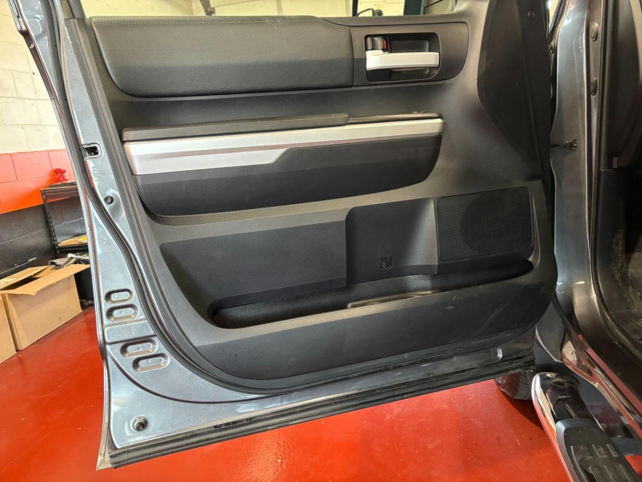 2014 Toyota Tundra SR5 5.7L V8 Franklin OH