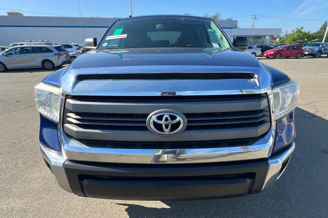 2014 Toyota Tundra SR5