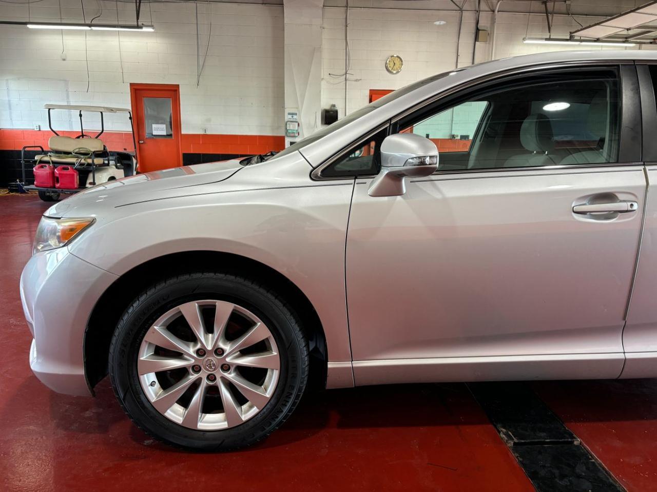 2014 Toyota Venza LE Franklin OH
