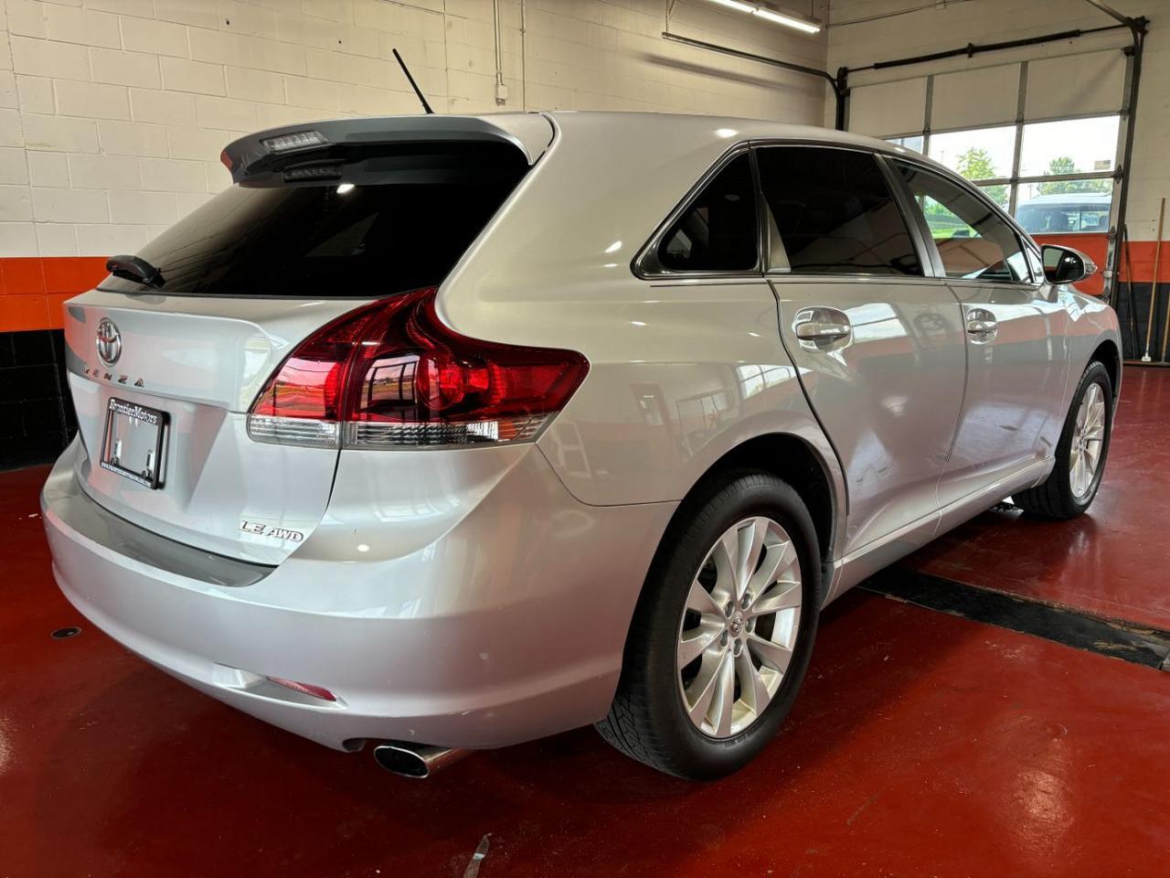 2014 Toyota Venza LE Franklin OH