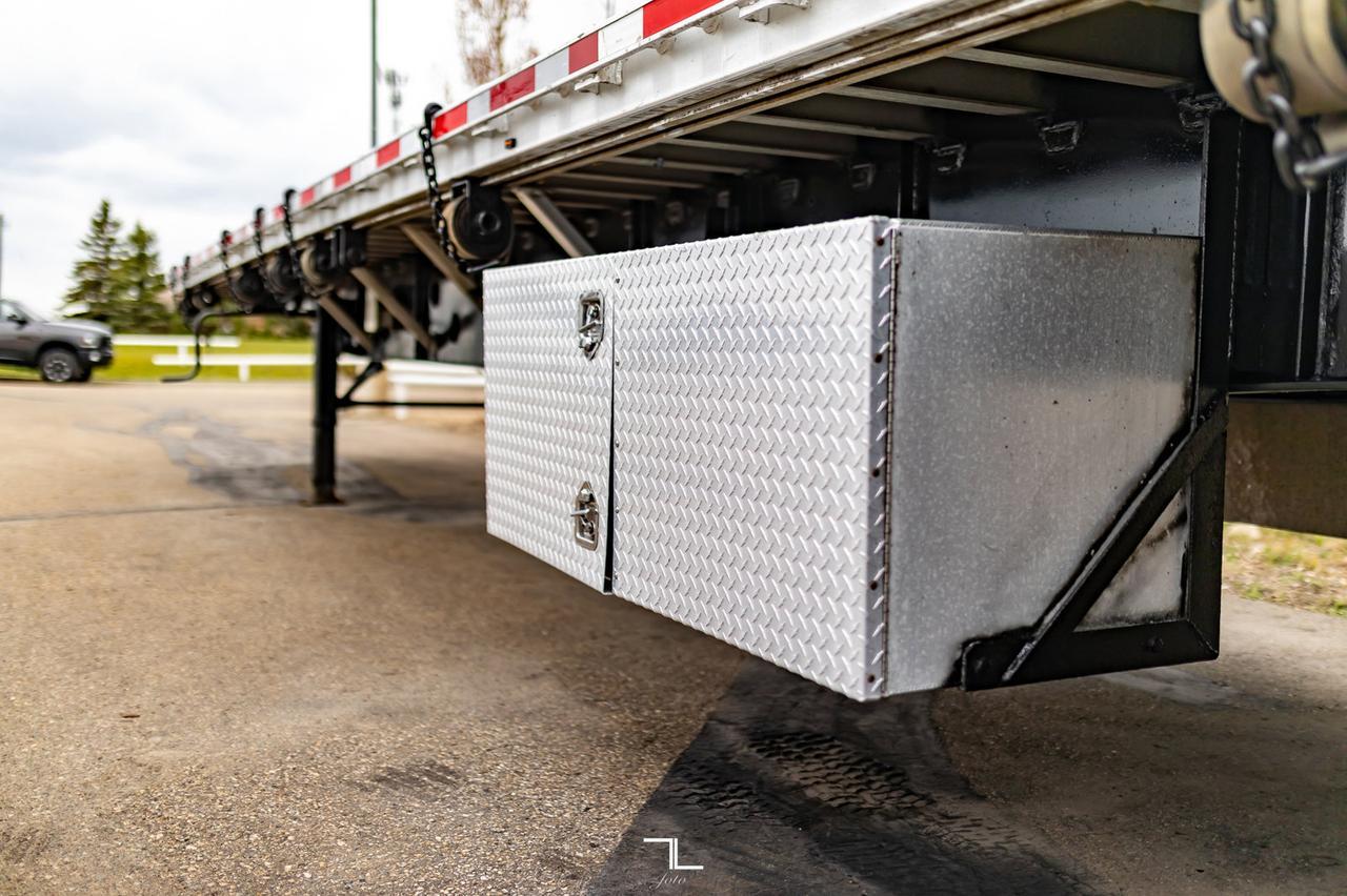 2014 Transcraft Eagle Hiboy 53 Ft Tandem Axle Flat Deck Trailer Red Deer AB