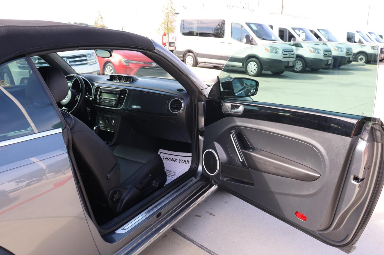 2014 VOLKSWAGEN BEETLE TURBO Houston TX