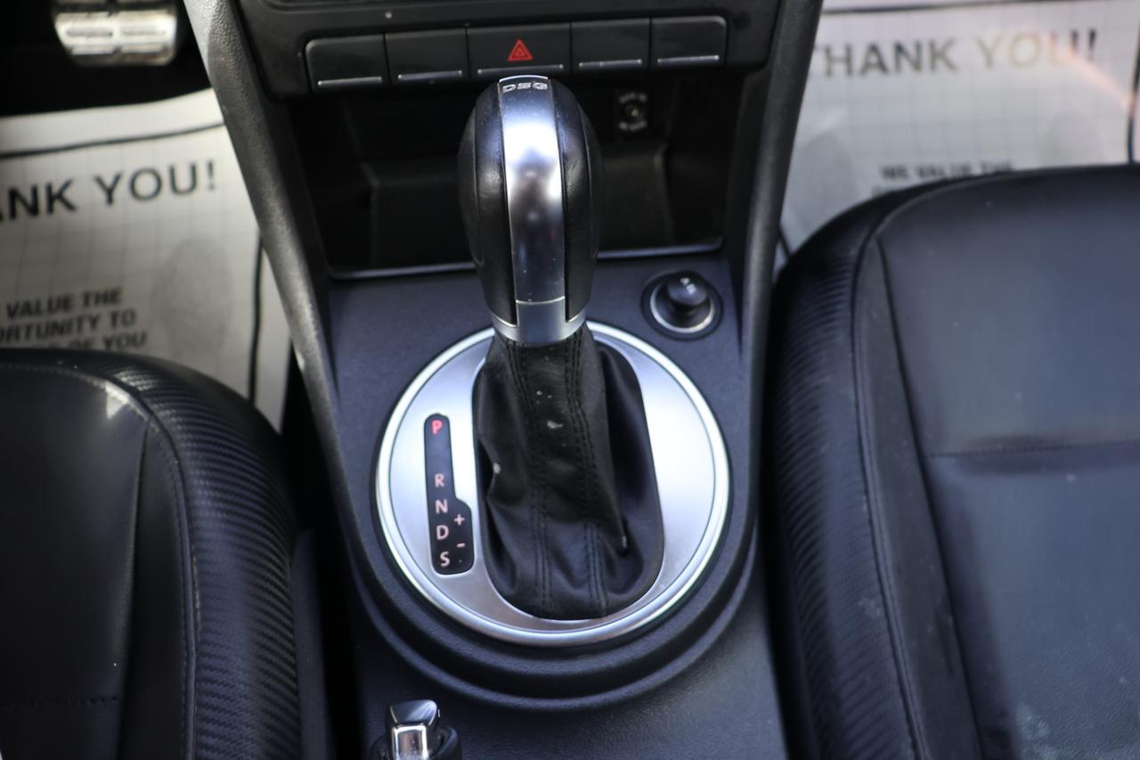 2014 VOLKSWAGEN BEETLE TURBO Houston TX