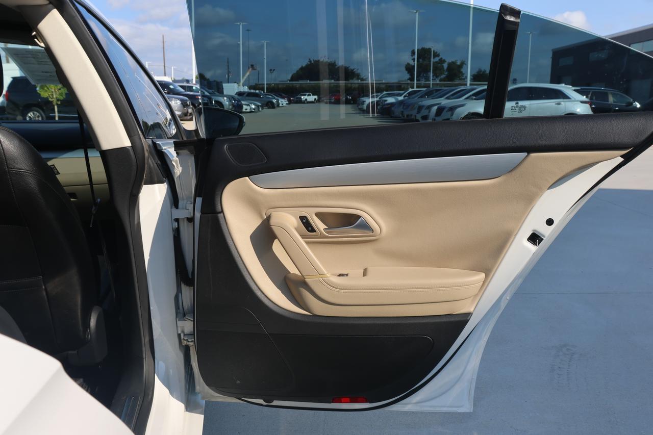 2014 VOLKSWAGEN CC SPORT Houston TX
