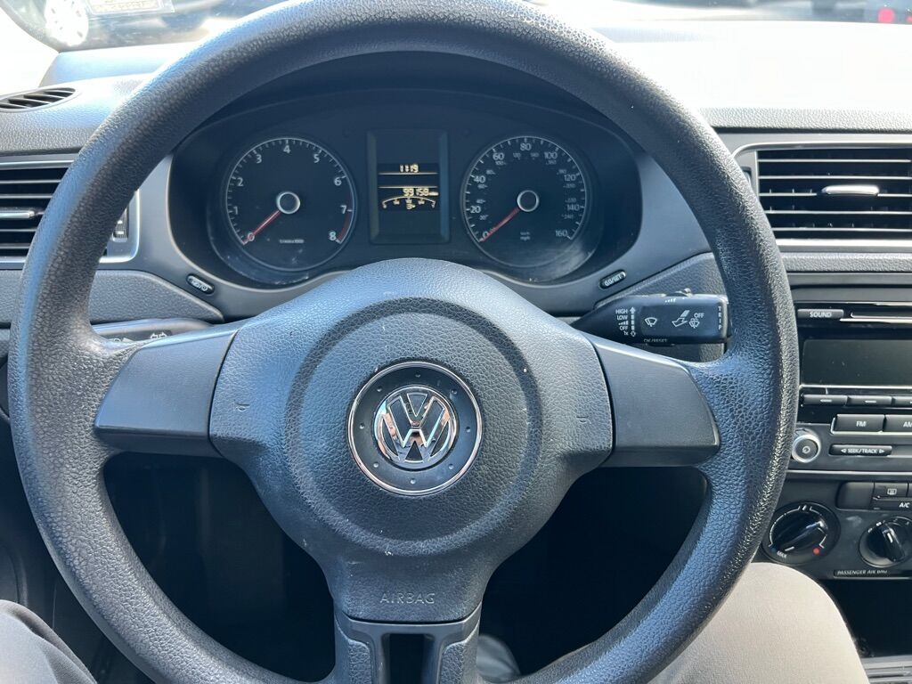 2014 VOLKSWAGEN JETTA BASE Des Moines WA