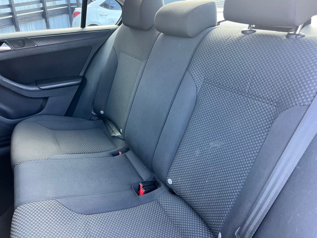 2014 VOLKSWAGEN JETTA BASE Des Moines WA