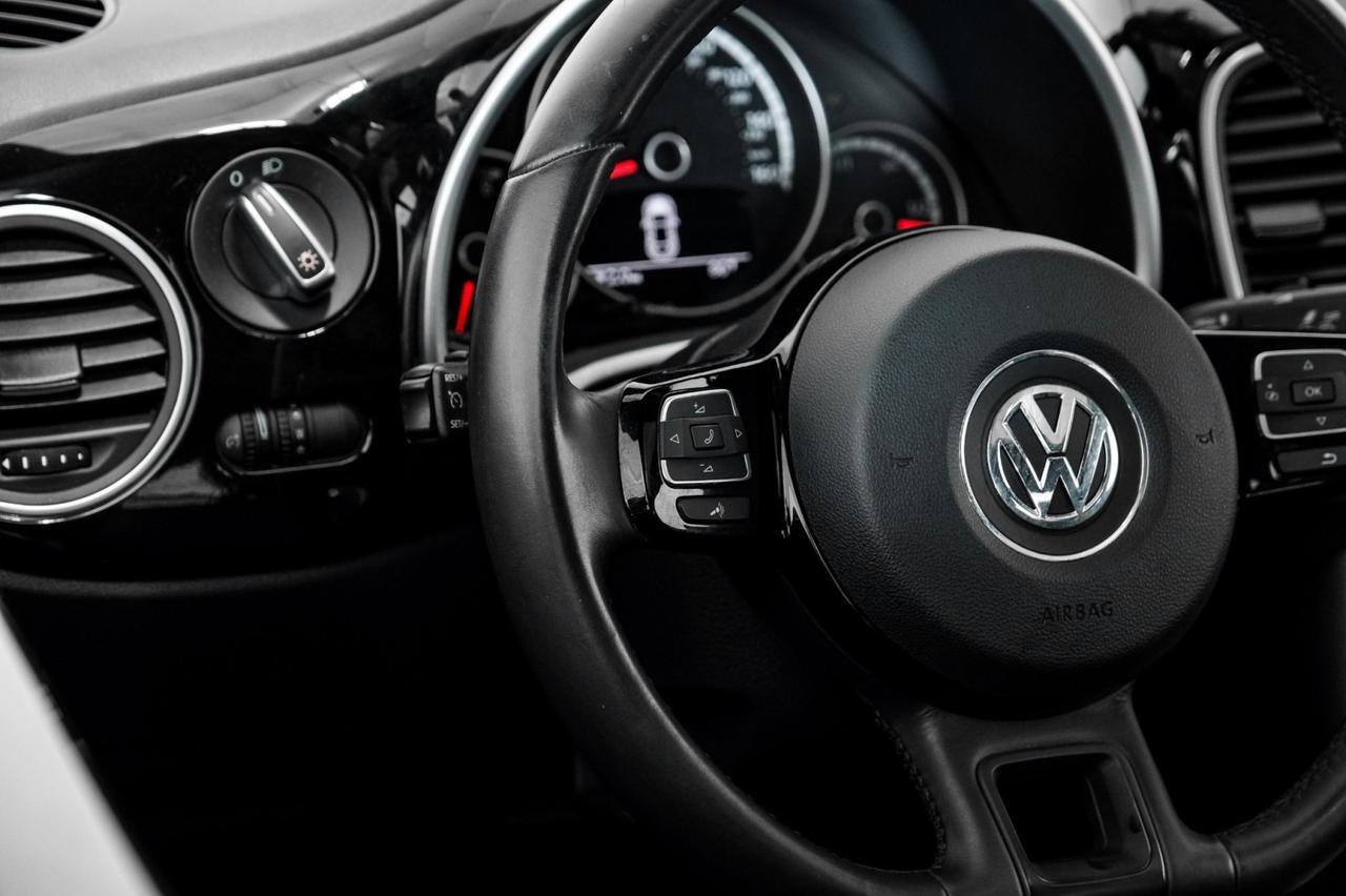 2014 Volkswagen Beetle 1.8T AUTOMATIC SUNROOF LEATHER HEATED SEATS KEYLESS STRAT BLUETOOTH CRUISE CONTROL Carrollton TX