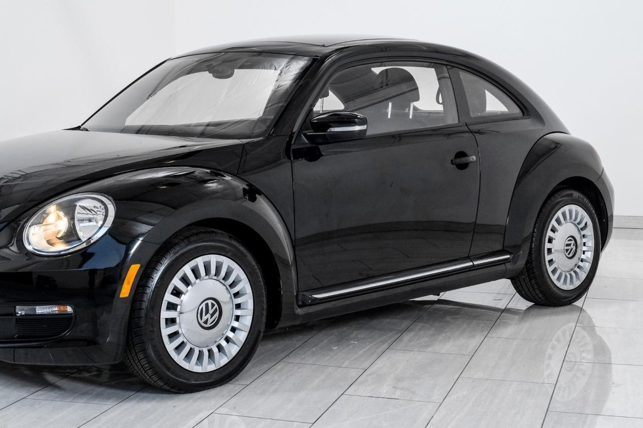2014 Volkswagen Beetle 1.8T AUTOMATIC SUNROOF LEATHER HEATED SEATS KEYLESS STRAT BLUETOOTH CRUISE CONTROL Carrollton TX