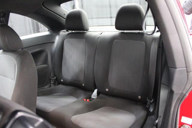 2014 Volkswagen Beetle 2.5L Entry Chantilly VA