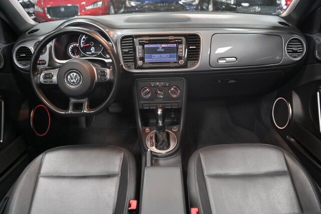 2014 Volkswagen Beetle 2dr Convertible Chicago IL