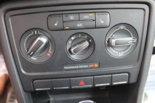 2014 Volkswagen Beetle Convertible 1.8T Melbourne FL