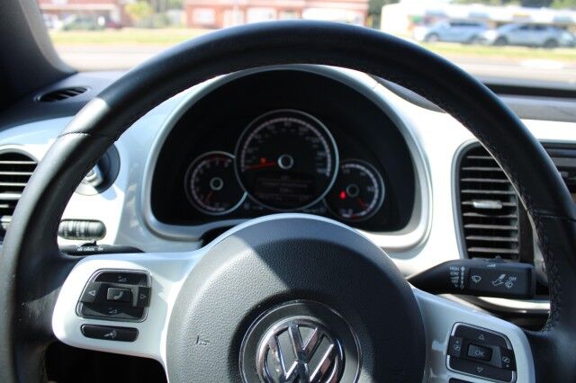 2014 Volkswagen Beetle Convertible 1.8T Melbourne FL