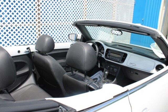 2014 Volkswagen Beetle Convertible 1.8T Melbourne FL