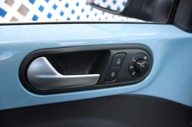 2014 Volkswagen Beetle Convertible 1.8T Melbourne FL