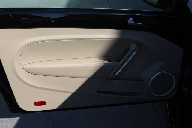 2014 Volkswagen Beetle Convertible 2.0L TDI Turbo Diesel Convertible Knoxville TN