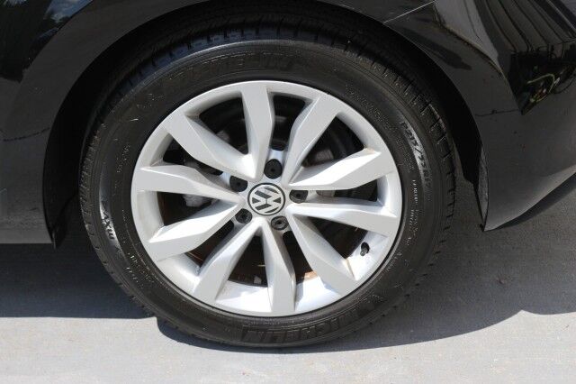 2014 Volkswagen Beetle Convertible 2.0L TDI Turbo Diesel Convertible Knoxville TN
