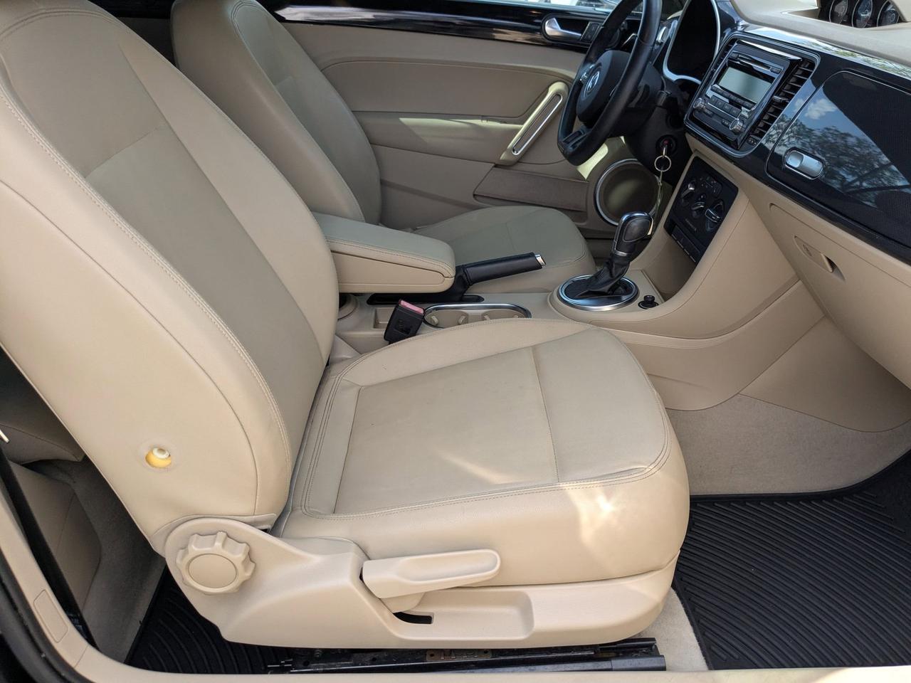 2014 Volkswagen Beetle Convertible 2.0T R-Line San Antonio TX