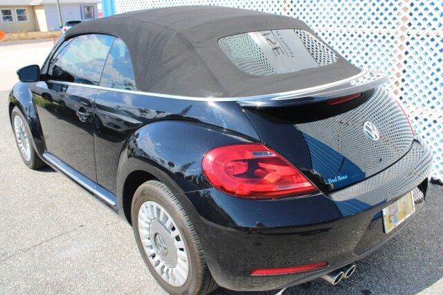 2014 Volkswagen Beetle Convertible 2.5L Melbourne FL