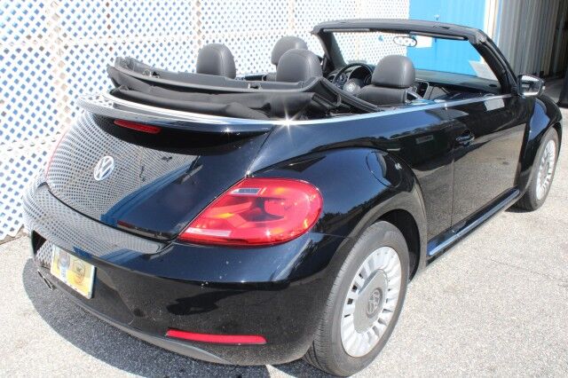 2014 Volkswagen Beetle Convertible 2.5L Melbourne FL