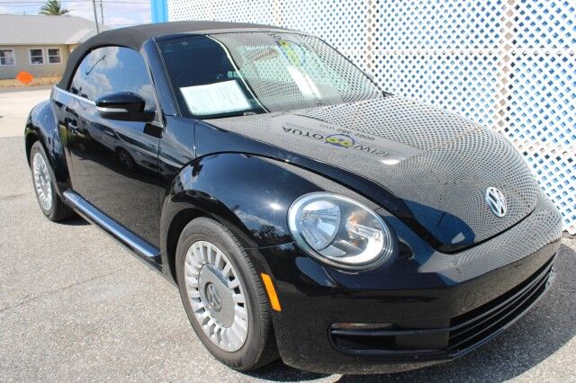 2014 Volkswagen Beetle Convertible 2.5L