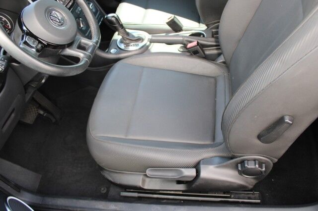 2014 Volkswagen Beetle Convertible 2.5L Melbourne FL