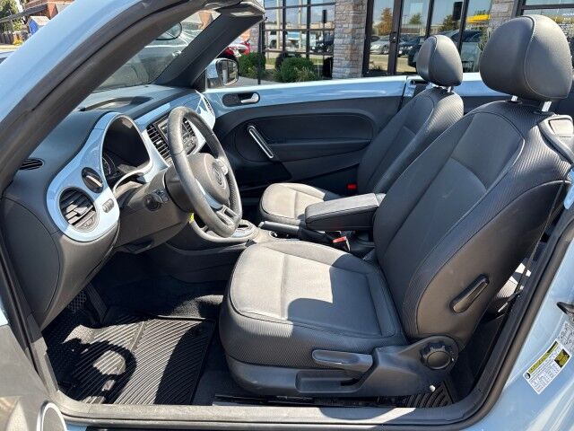 2014 Volkswagen Beetle Convertible 2.5L Springfield IL