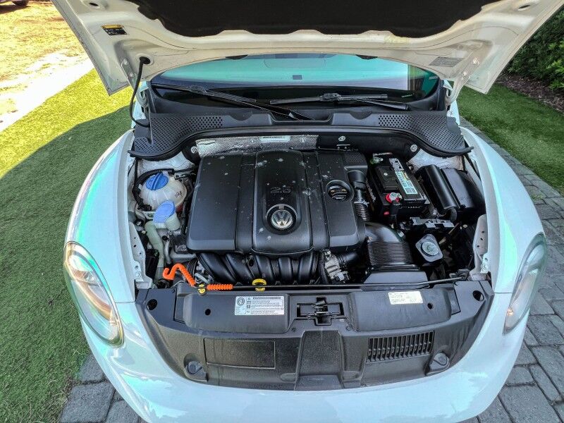 2014 Volkswagen Beetle Convertible 2.5L w/Sound/Nav Wilmington NC