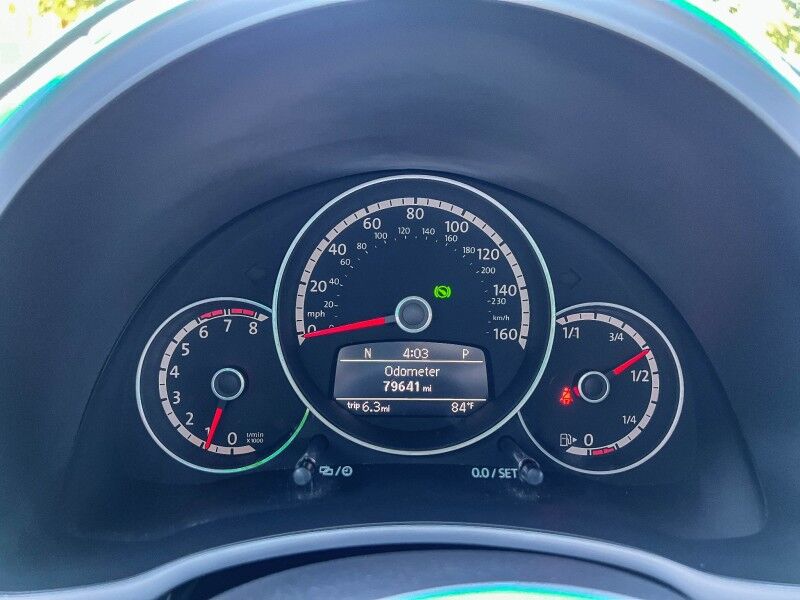 2014 Volkswagen Beetle Convertible 2.5L w/Sound/Nav Wilmington NC
